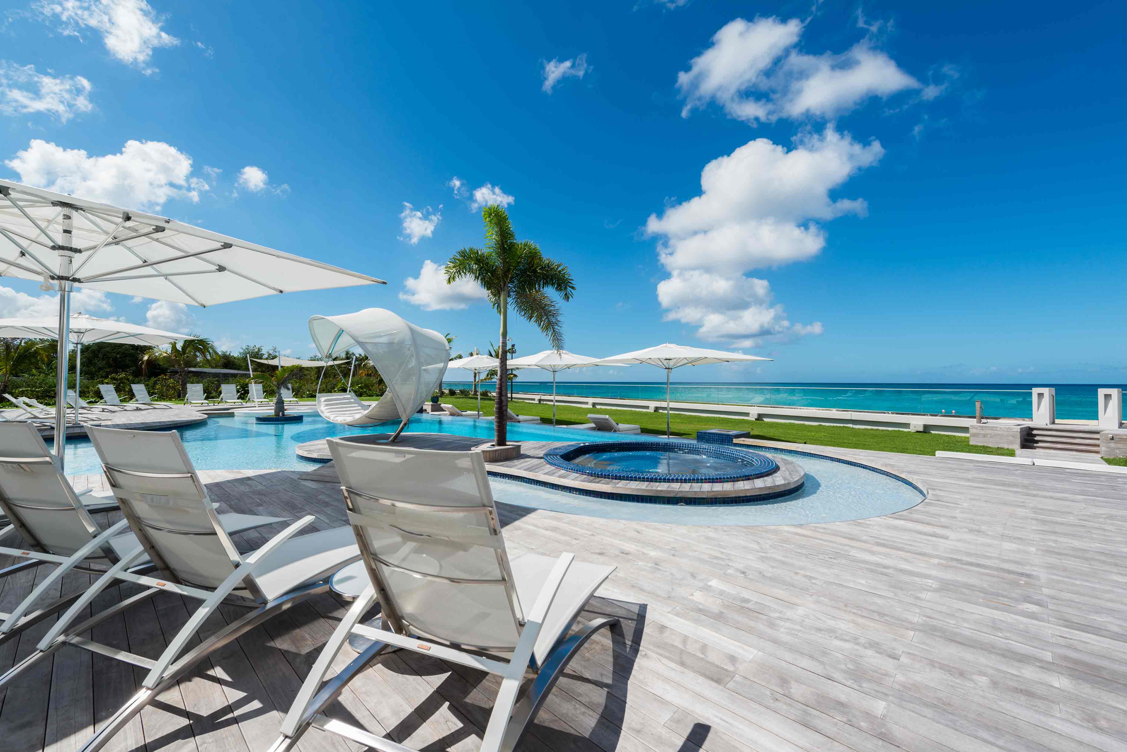 C'est La Vie 6 Bedroom Beachfront St Martin Luxury Villa Rental